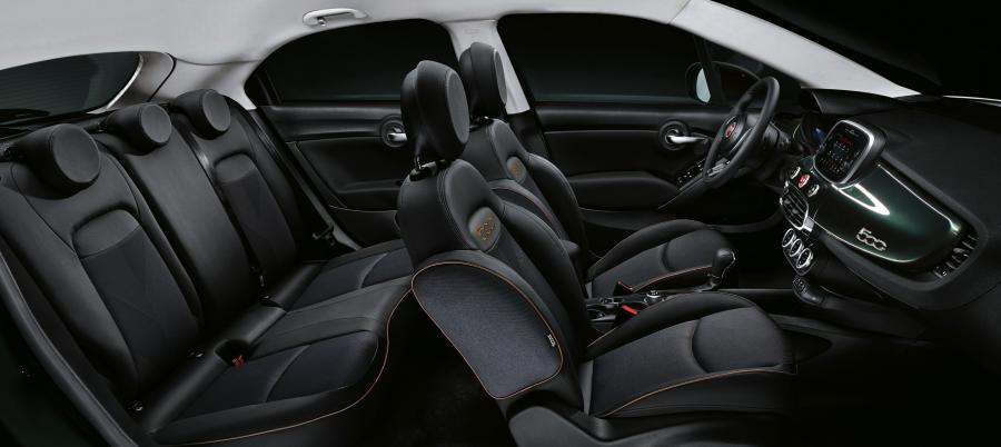 Интерьер Fiat 500X Cross (334) 2018 года  (WW) (фото 8 из 57)